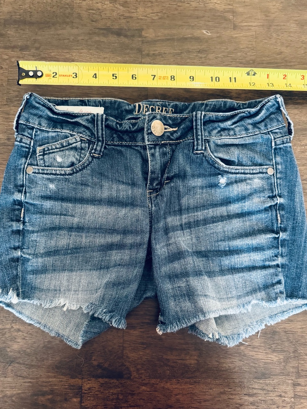 Decree Junior’s Denim Cutoff Jean Shorts 3